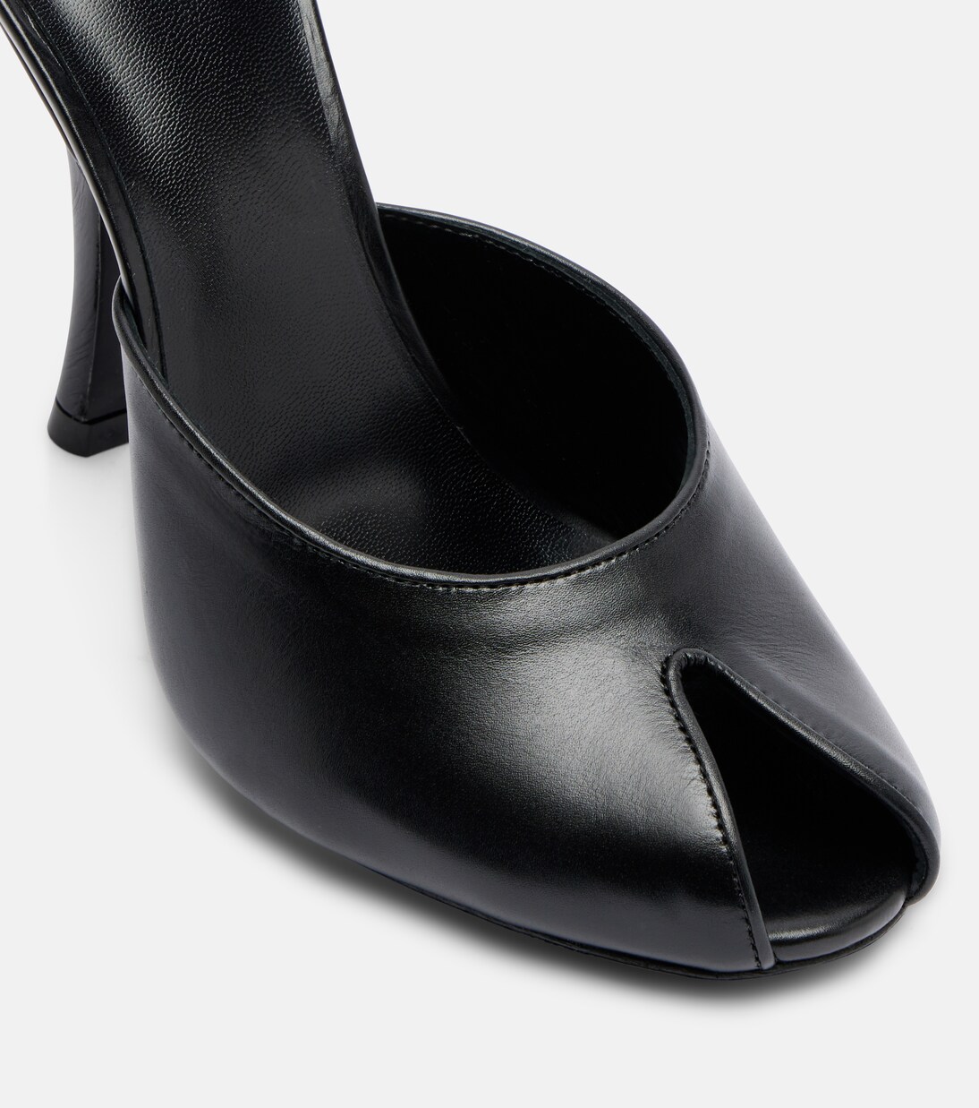 حذاء ميولز من الجلد Date | JUDE