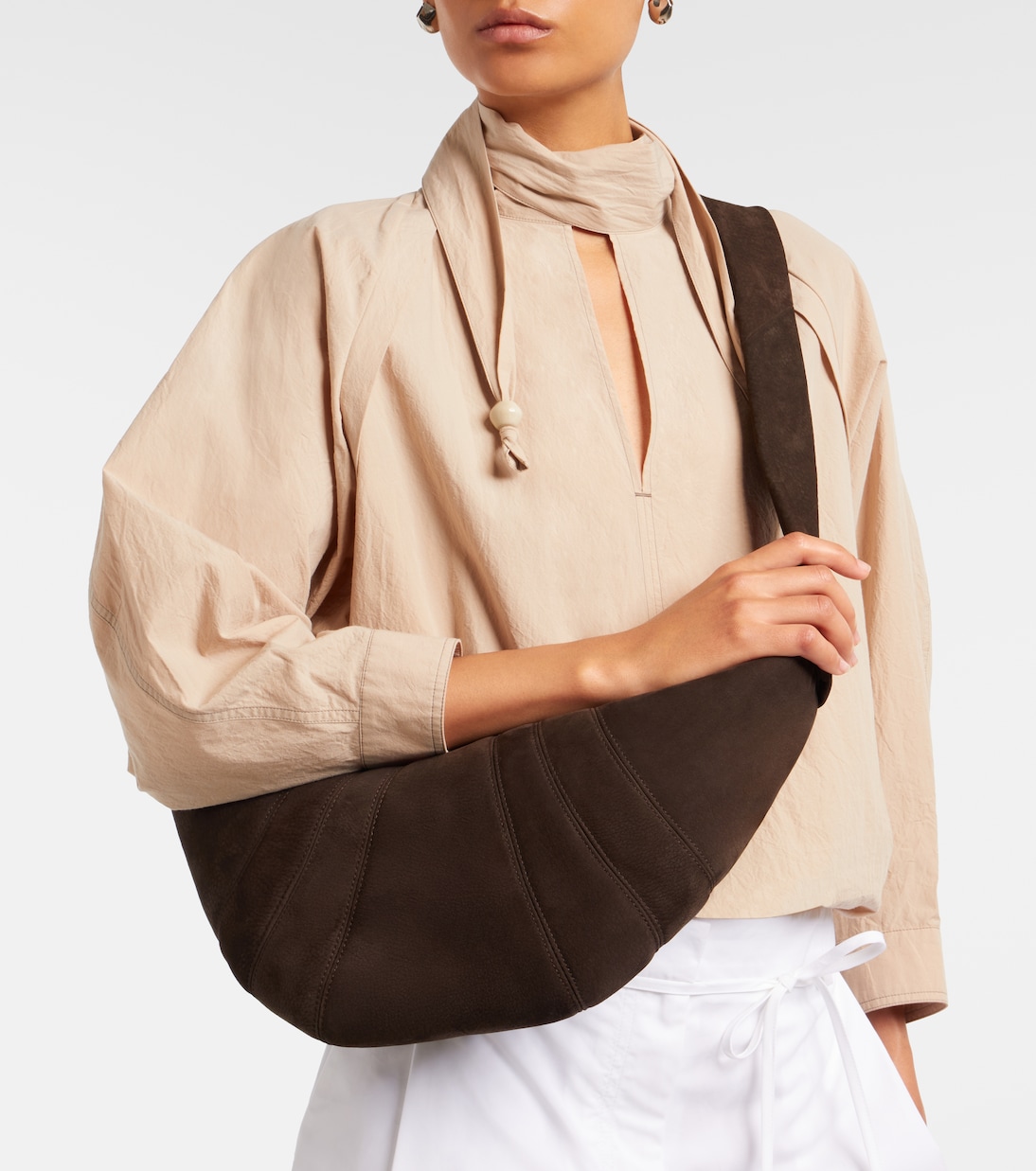 Croissant Medium leather shoulder bag  | Lemaire