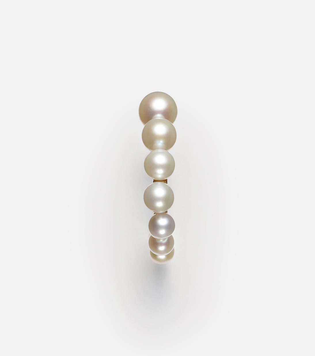 Petit Boucle de Perle 14kt gold hoop earring with freshwater pearls | Sophie Bille Brahe