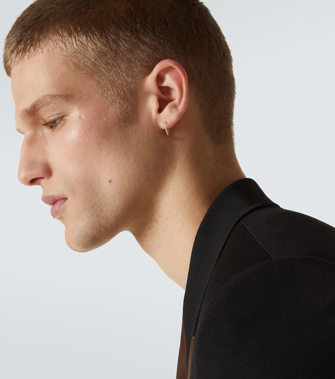 Boucle d'oreille unique en or 14 ct et diamants | Mateo