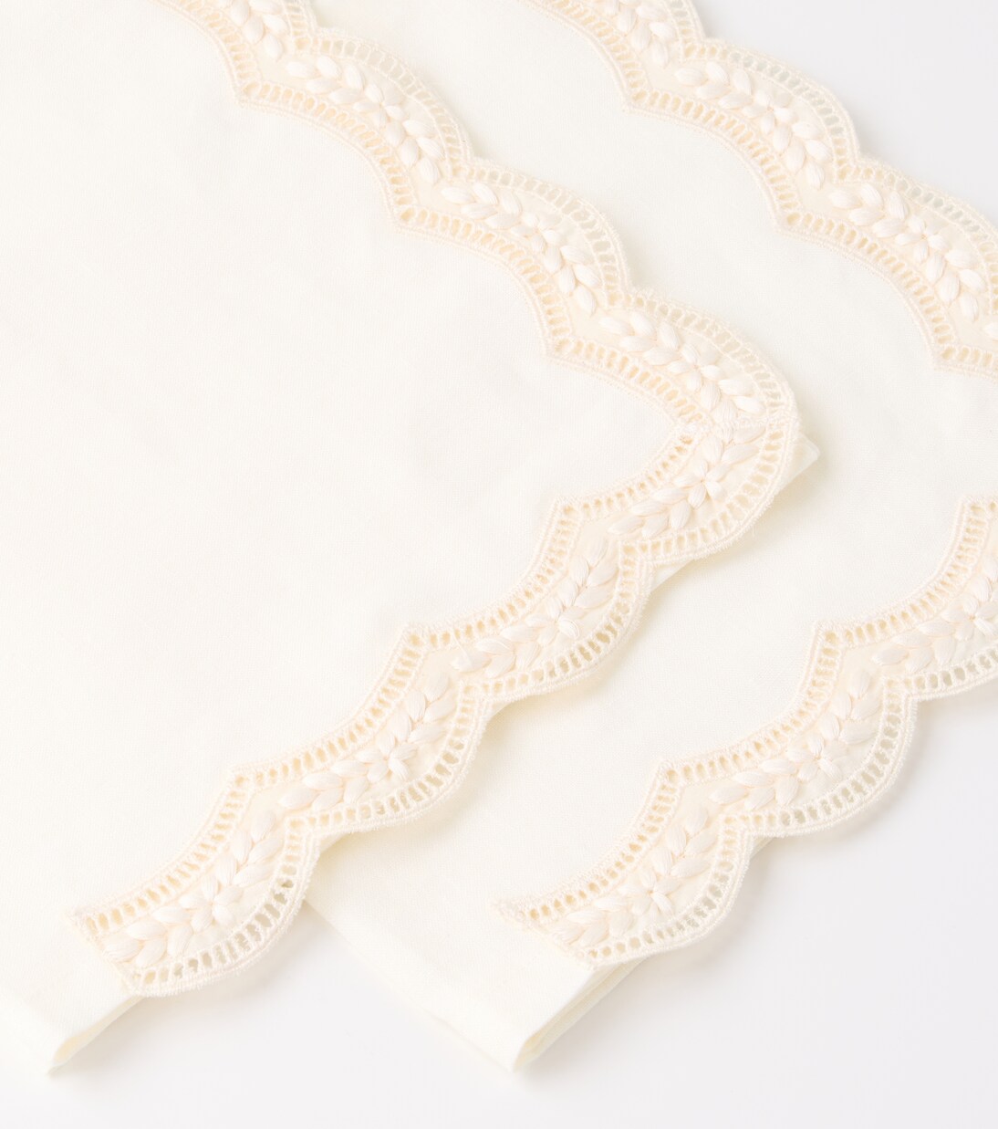 Servilleta Emilia de lino bordada | Cabana