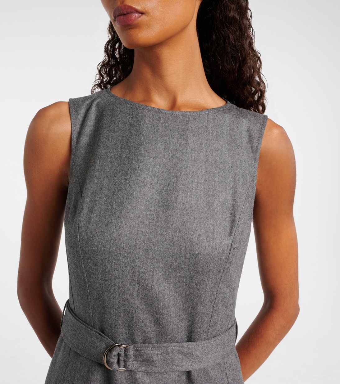 Vestido midi de lana virgen con cinturón | Brunello Cucinelli