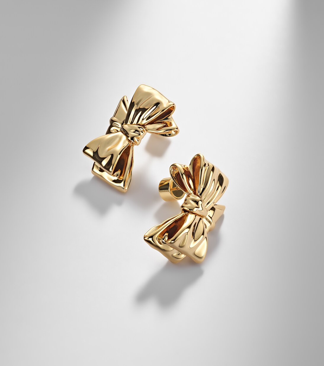 Bow Small gold-plated earrings | Jennifer Fisher