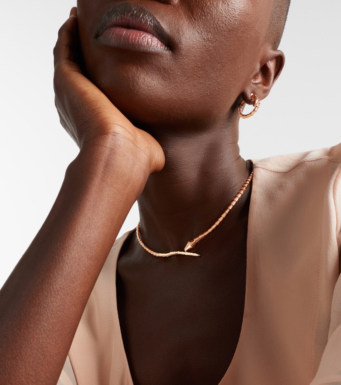 Serpenti Viper 18kt rose gold necklace | Bvlgari
