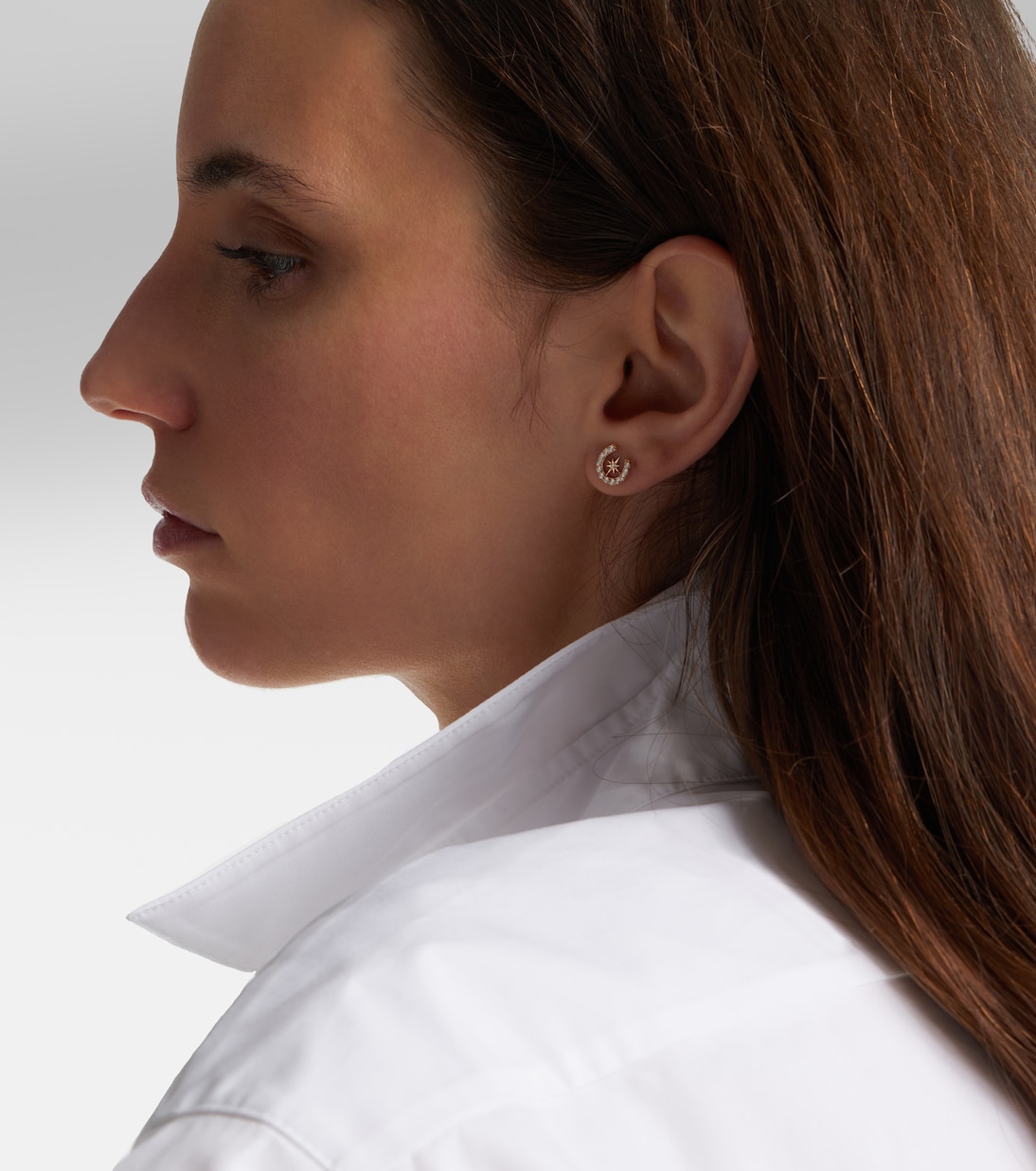 Horseshoe Starburst 14kt gold (585/1000) stud earrings with diamonds | Sydney Evan