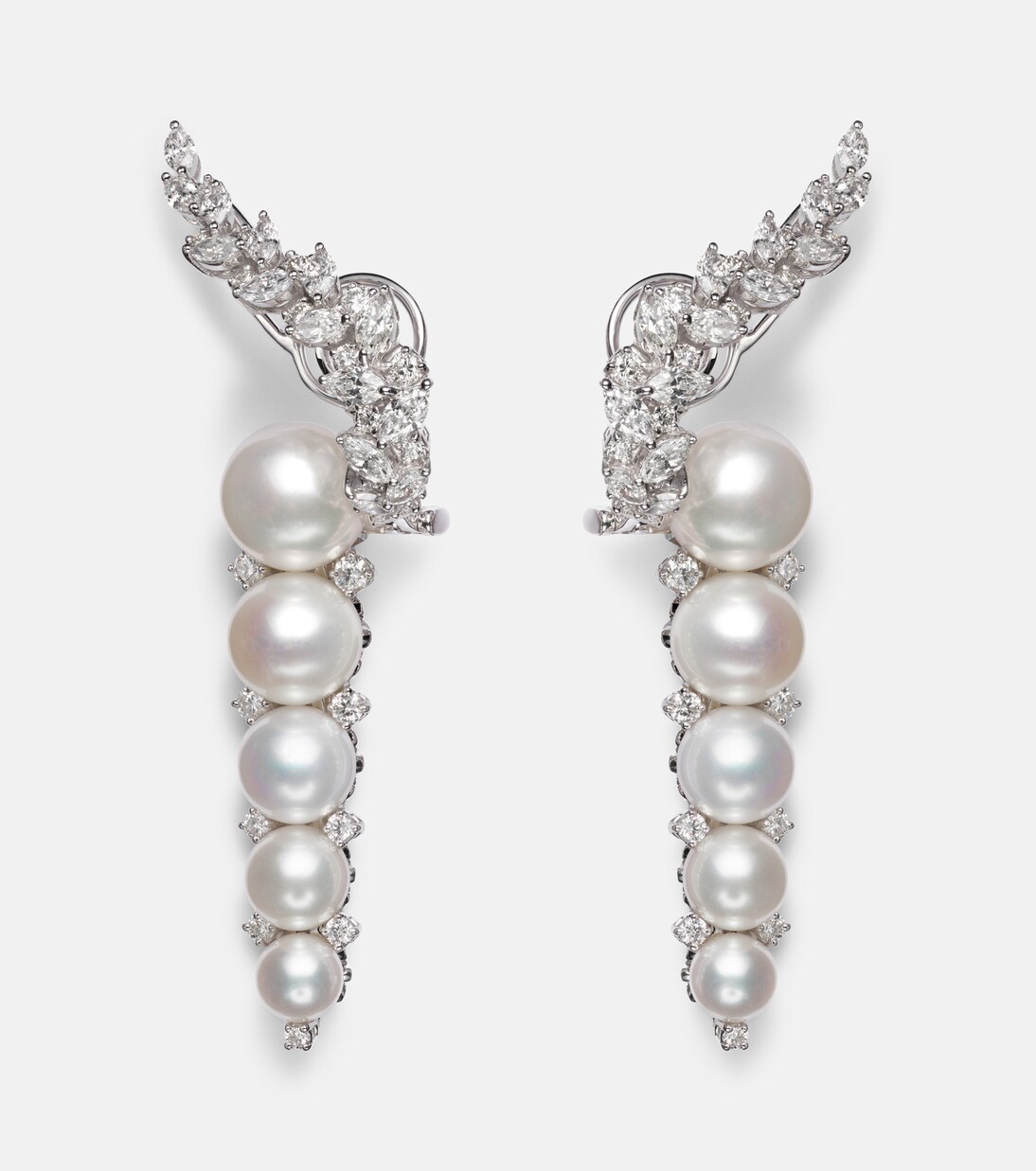 Pearlescent 18kt white gold earrings with diamonds and pearls | Yeprem