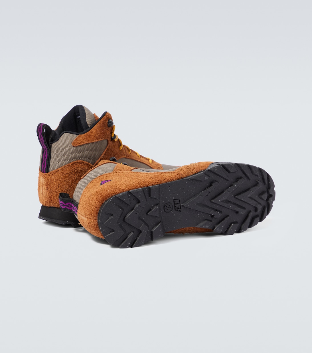 Sneakers ACG Torre Mid in mesh e suede | Nike