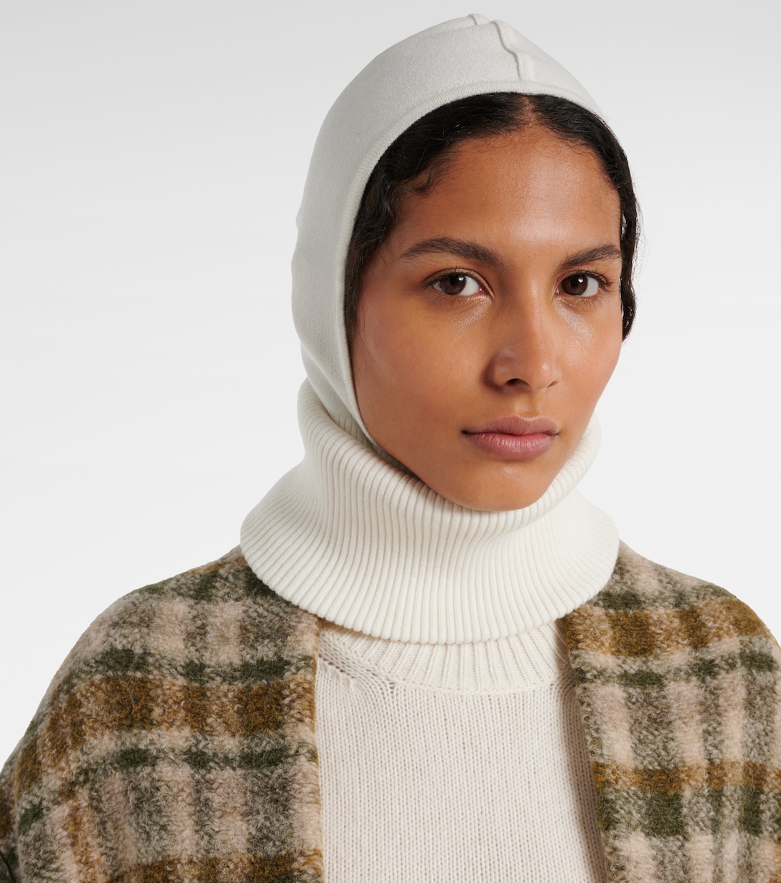 Schalmütze aus einem Wollgemisch | Ruslan Baginskiy