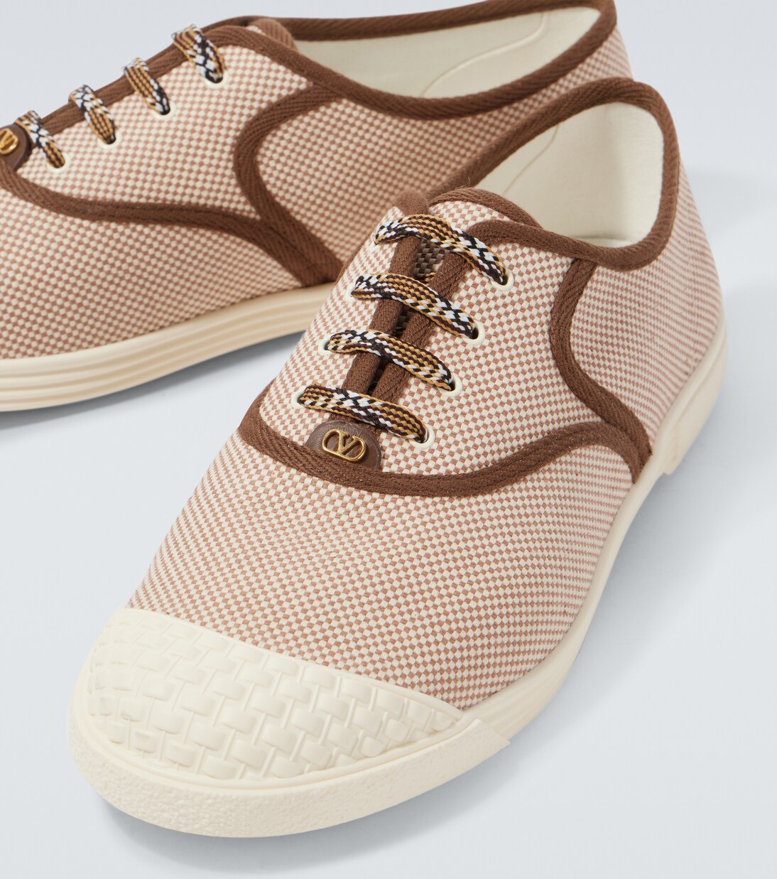Bay By Bay canvas sneakers | Valentino Garavani