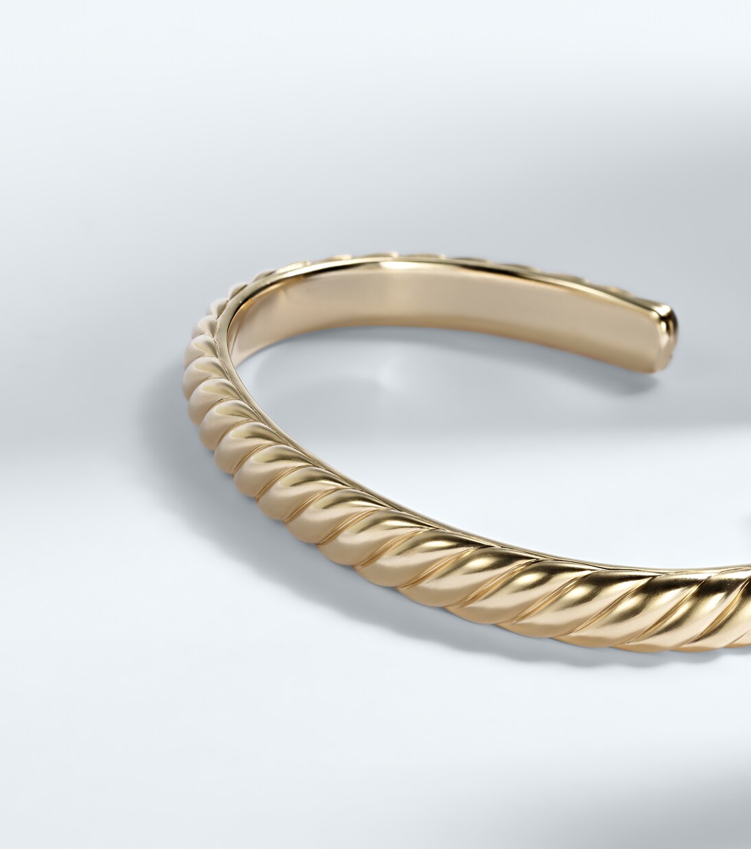 Sculpted Cable 18kt gold cuff bracelet | David Yurman