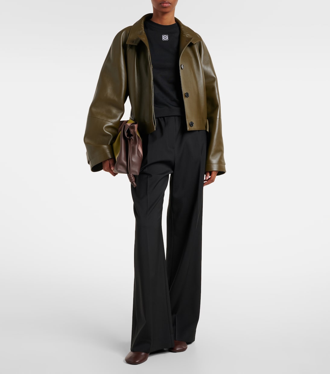 Pantaloni regular in lana con logo  | Loewe