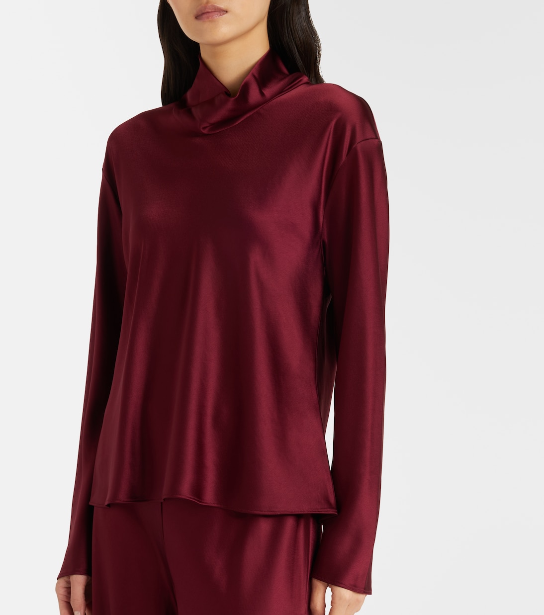 Barb satin turtleneck top | Leset