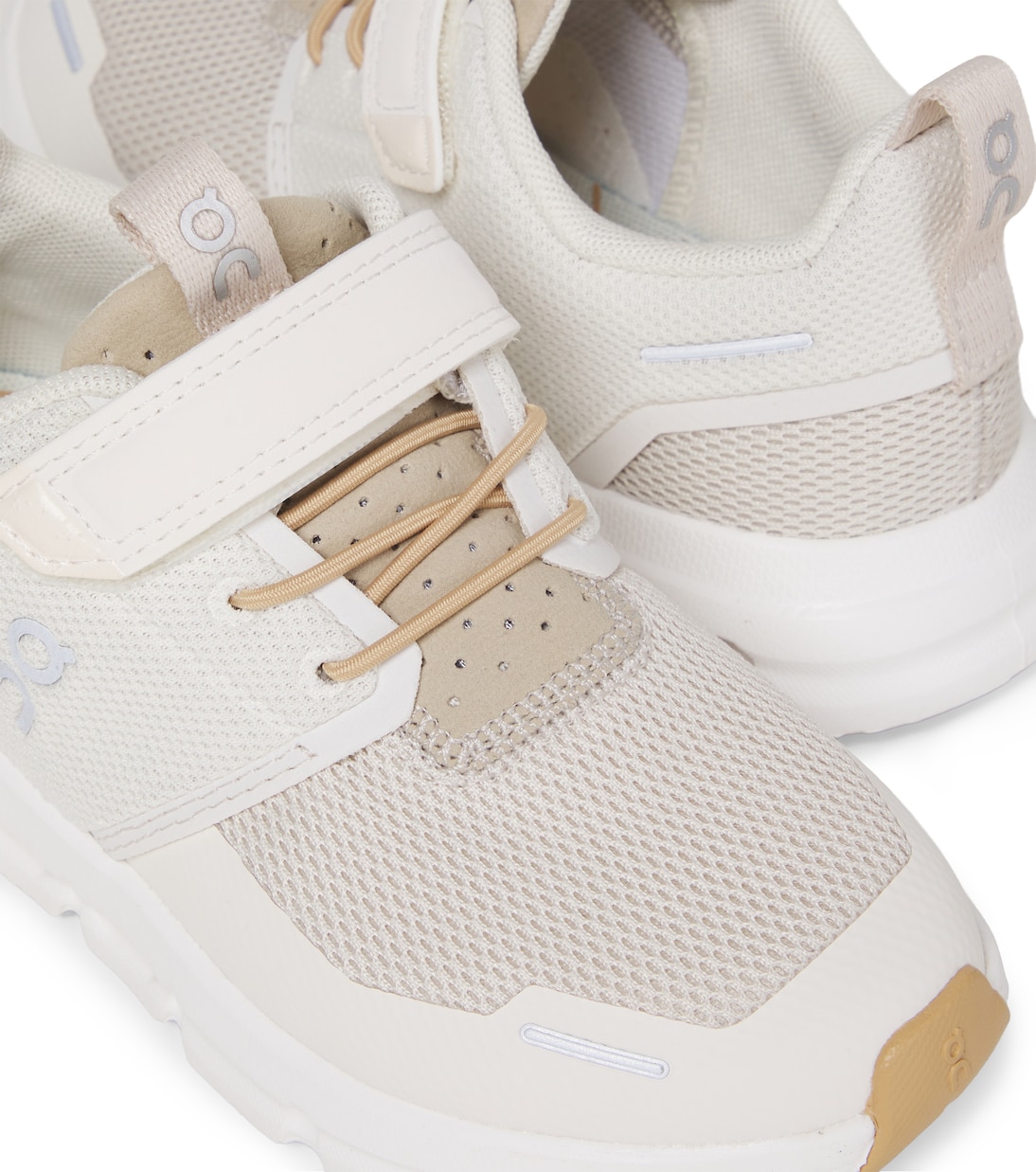 Sneakers Cloud Play | On Kids