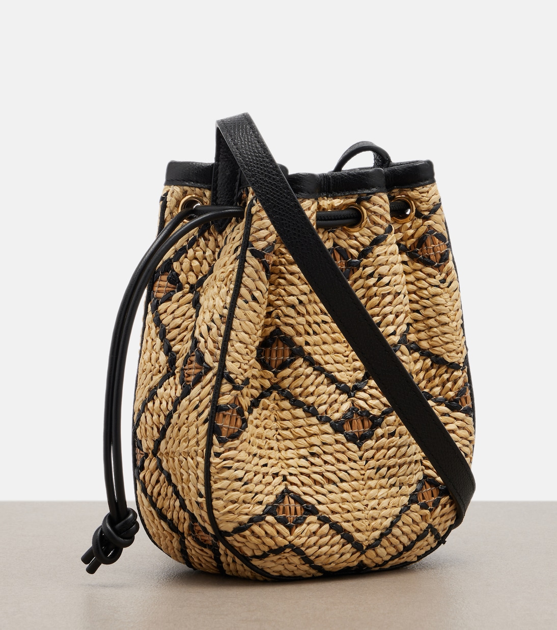 VLogo Mini raffia bucket bag | Valentino Garavani