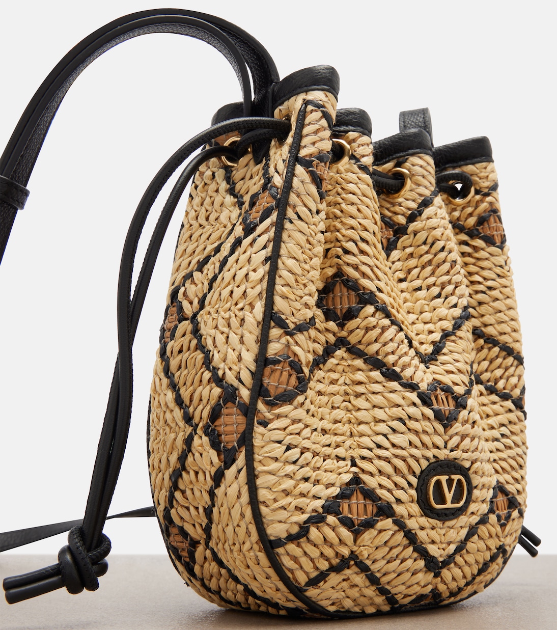 VLogo Mini raffia bucket bag | Valentino Garavani