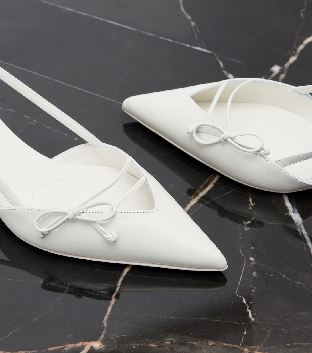 Bow-detail leather pumps | Prada