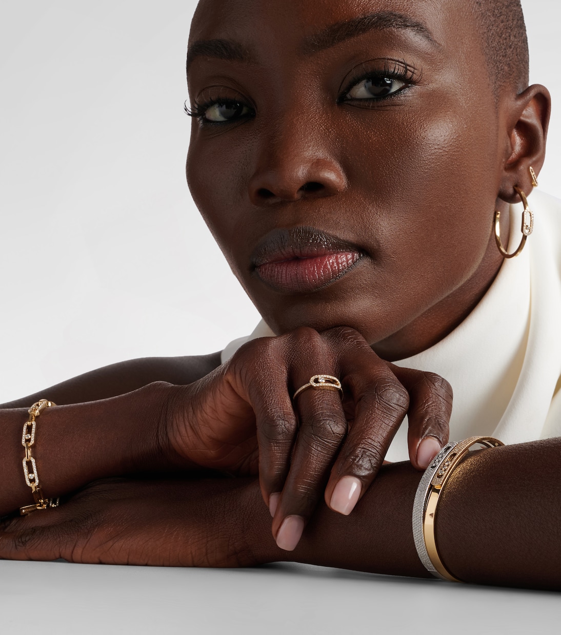 Move Uno 18kt gold ring with diamonds | Messika