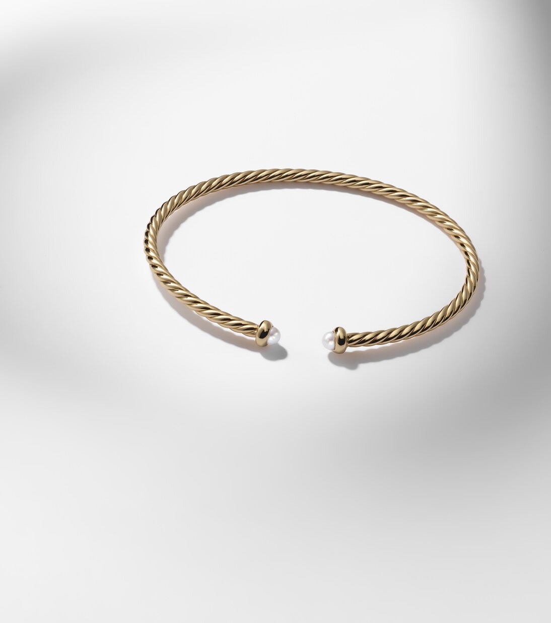 Bracciale Cablespira® Flex Micro in oro 18kt con perle | David Yurman