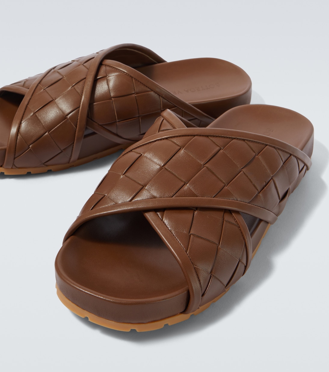 Mules Tarik Intrecciato en cuir  | Bottega Veneta
