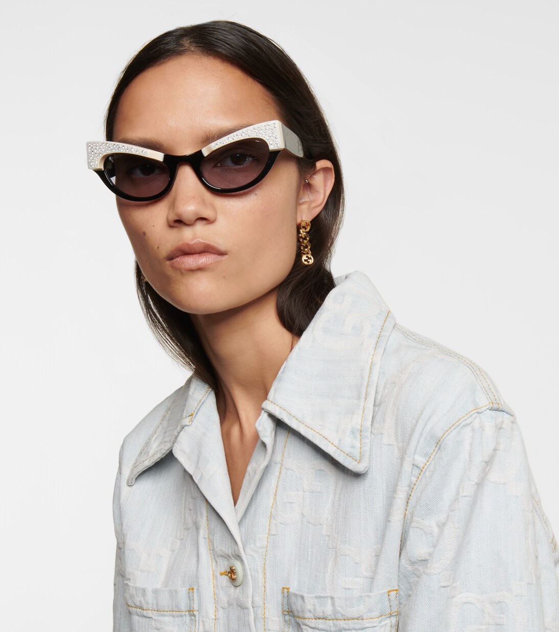 Occhiali da sole cat-eye con cristalli | Gucci