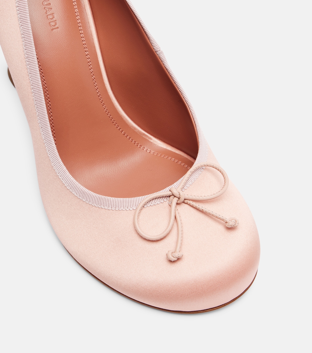 Pumps Lila 95 aus Satin | Amina Muaddi