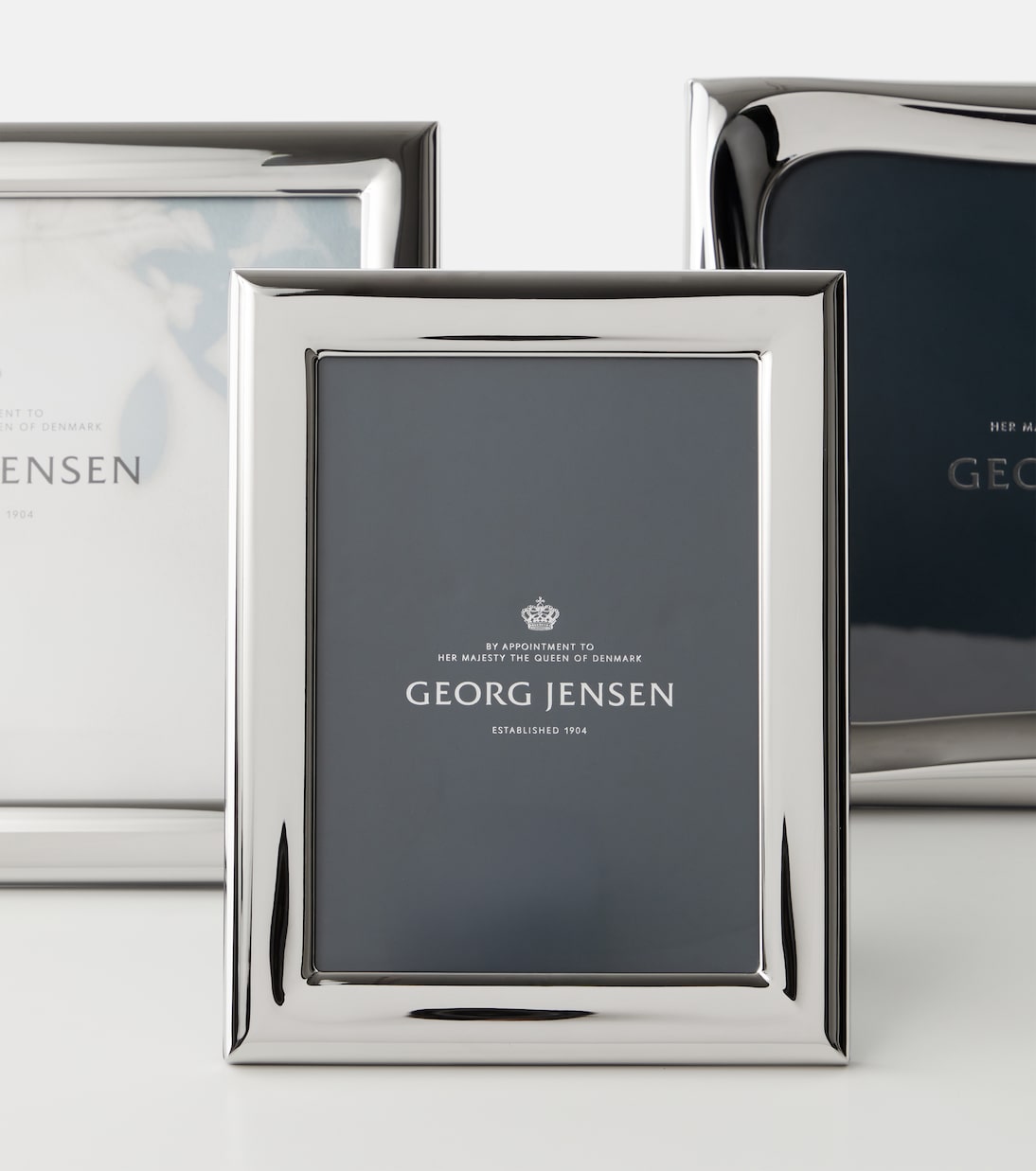 Cobra stainless steel picture frame by Constantin Wortmann | Georg Jensen