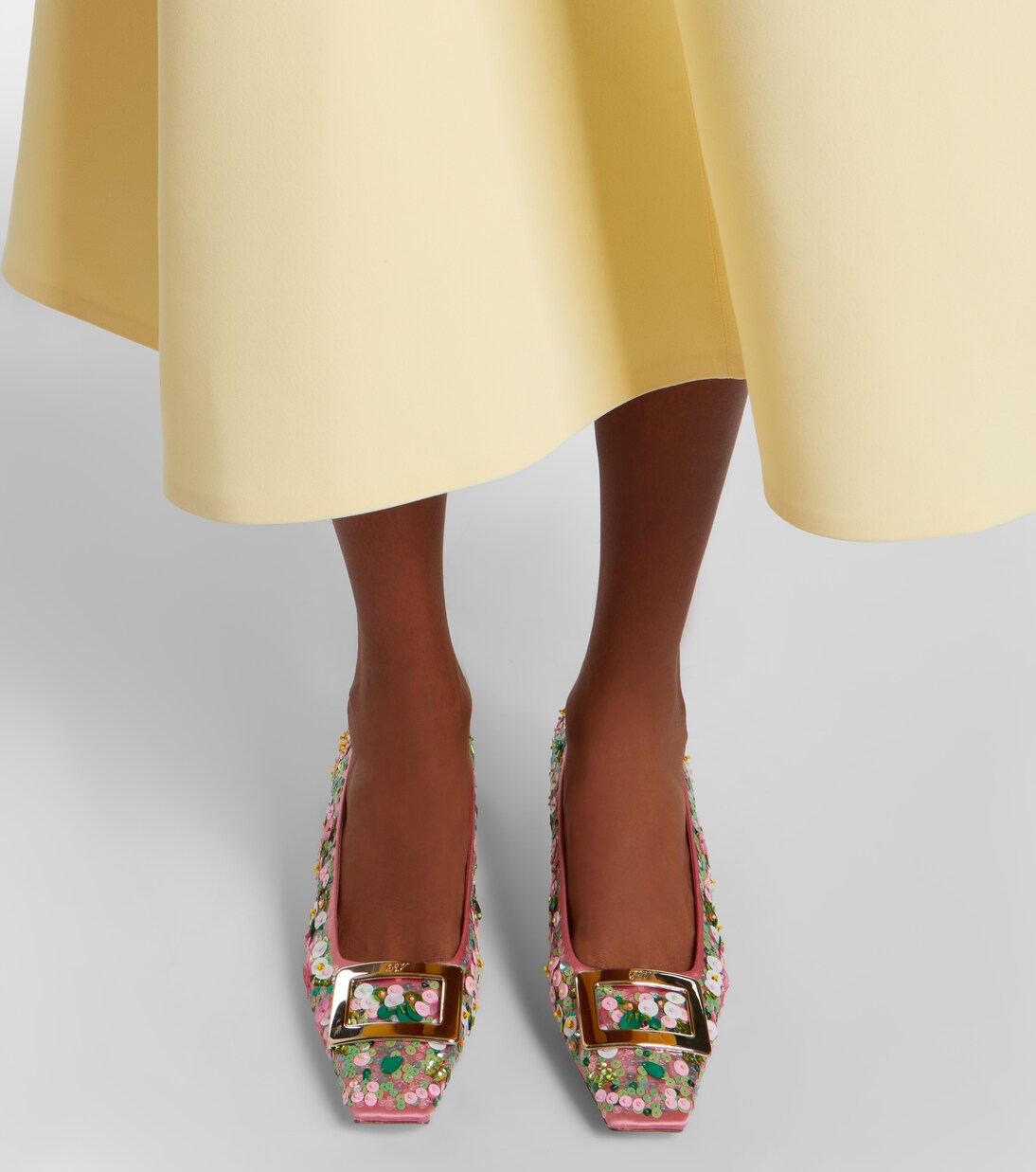 Belle Vivier珠饰缎布高跟鞋 | Roger Vivier