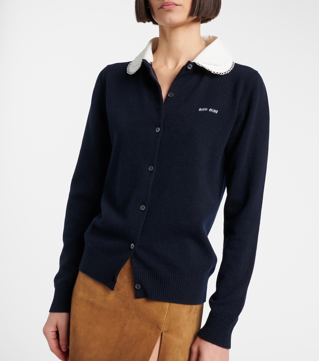 Cardigan in cashmere con logo | Miu Miu