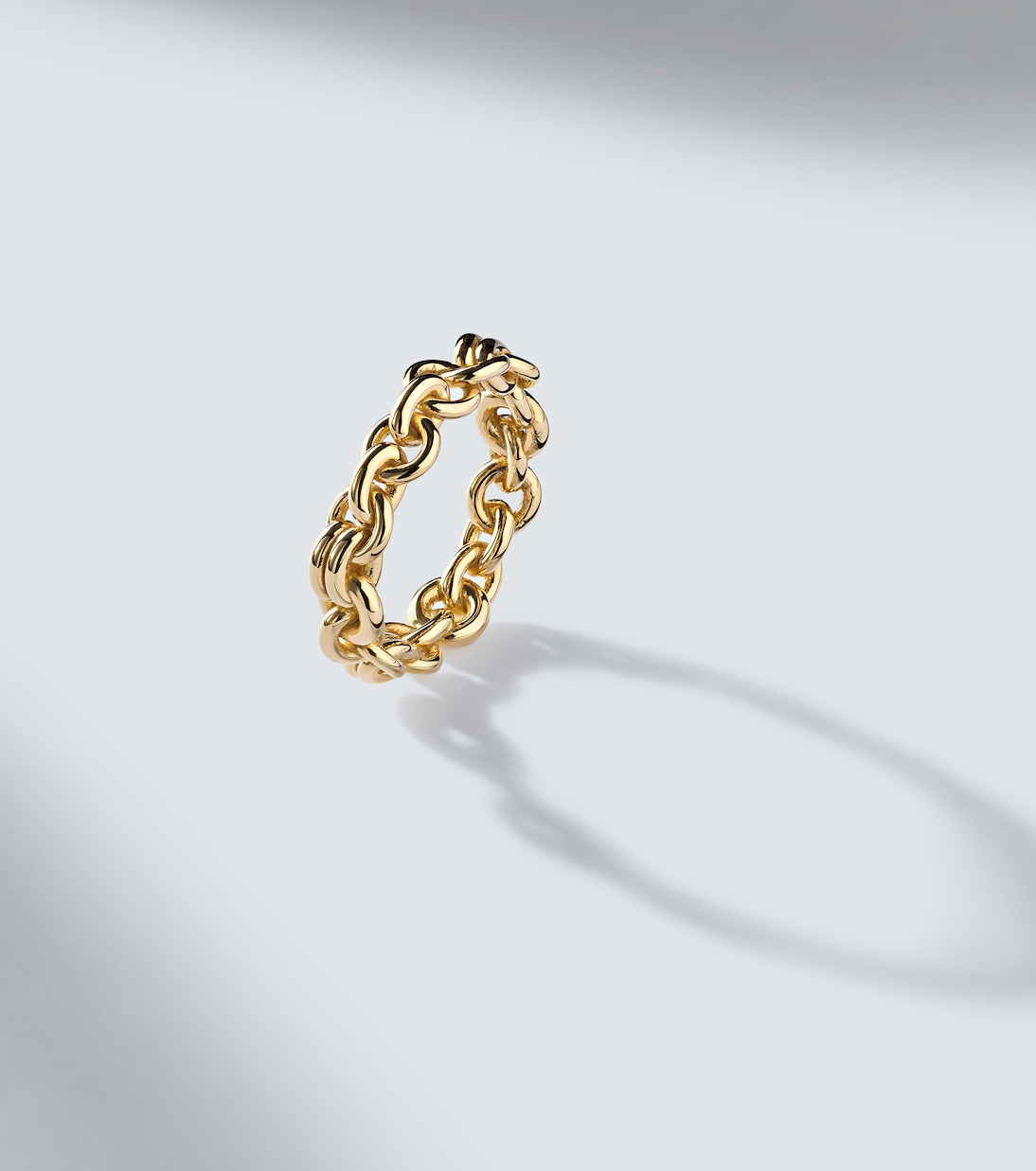 Medium Fused Serpens 18kt yellow gold ring | Spinelli Kilcollin