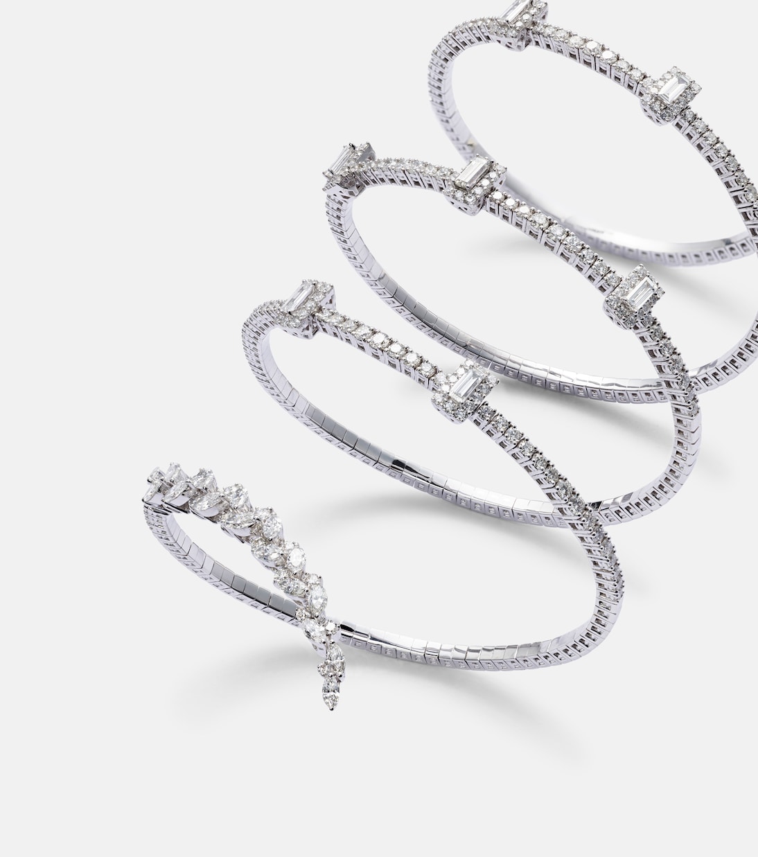Y-Couture 18kt white gold bracelet with diamonds | Yeprem