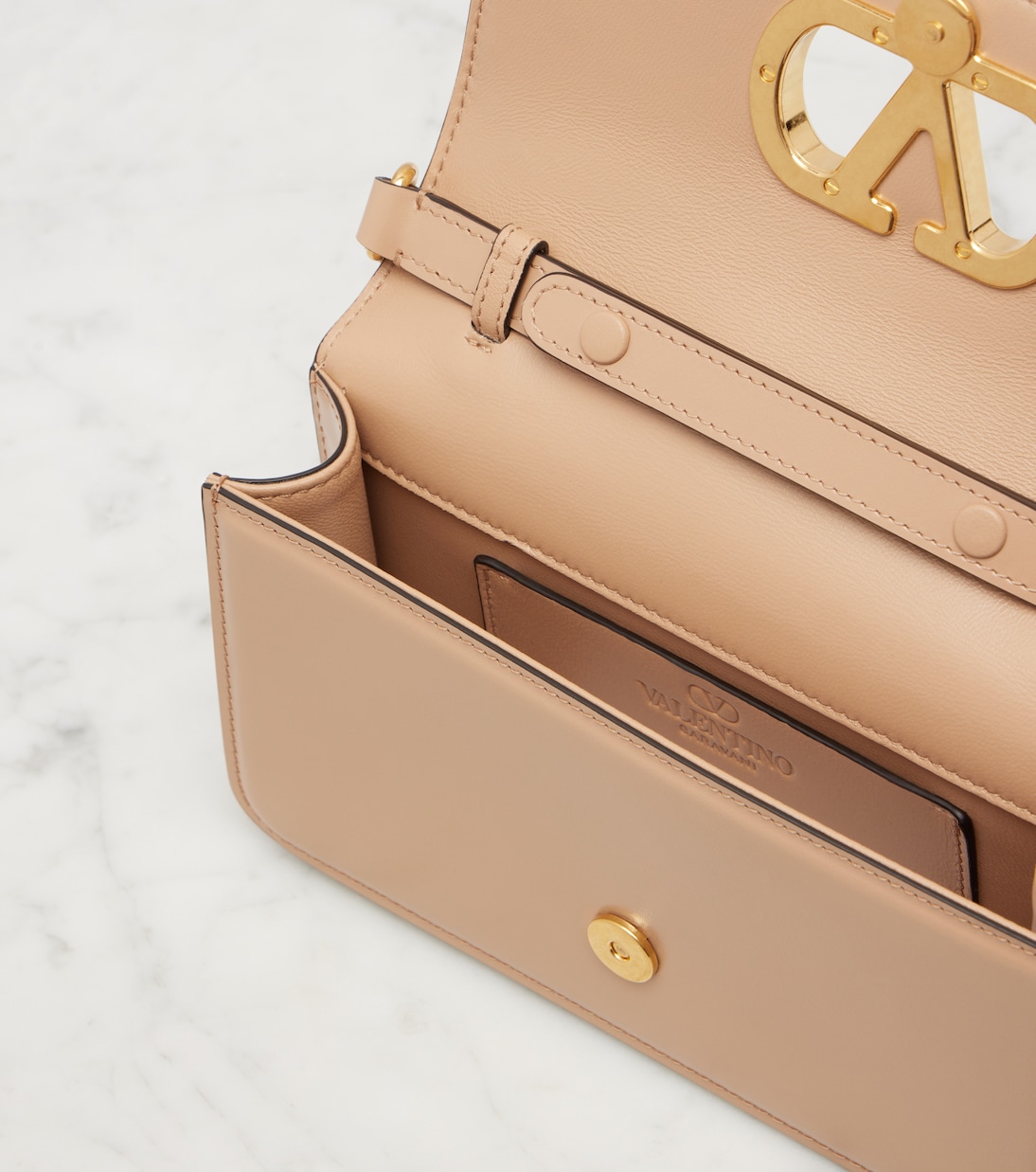 Pochette Vain Small en cuir | Valentino Garavani