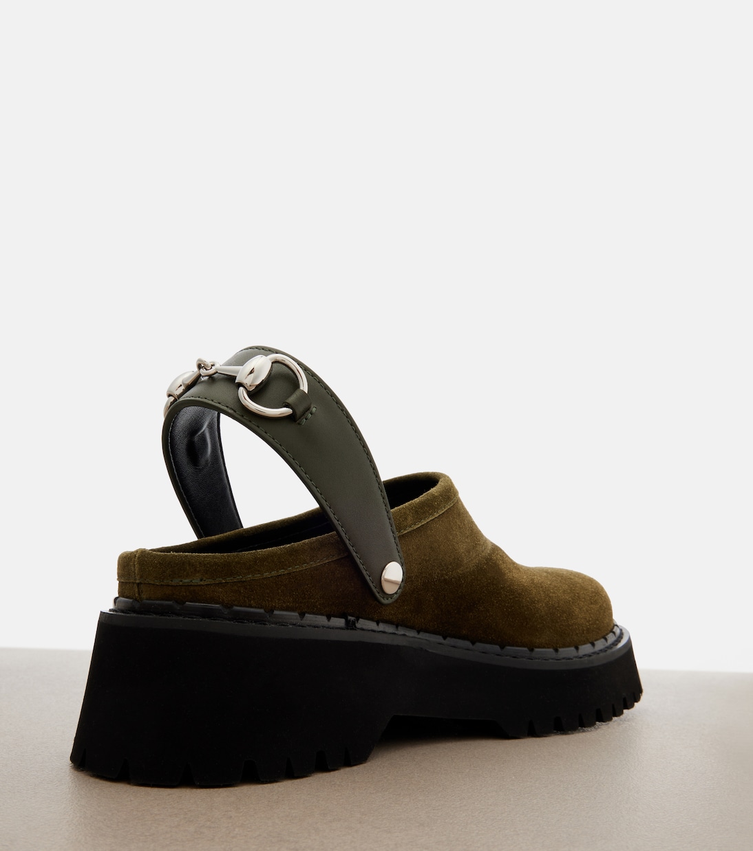 Slippers Horsebit aus Veloursleder | Gucci