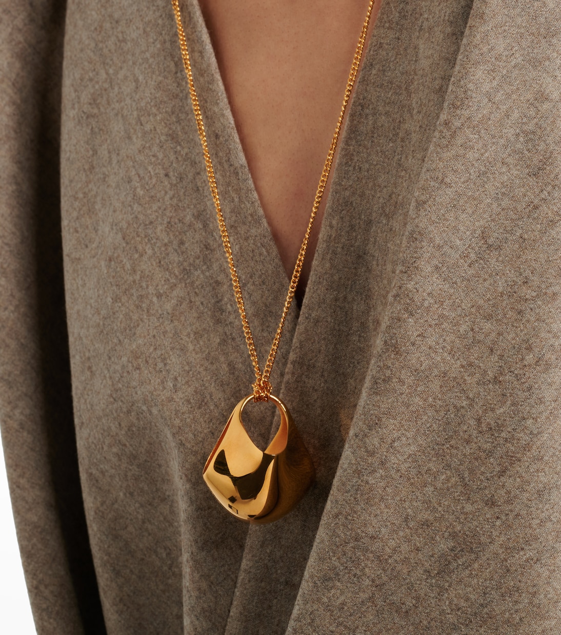 Lotus Small gold-plated pendant necklace | Khaite