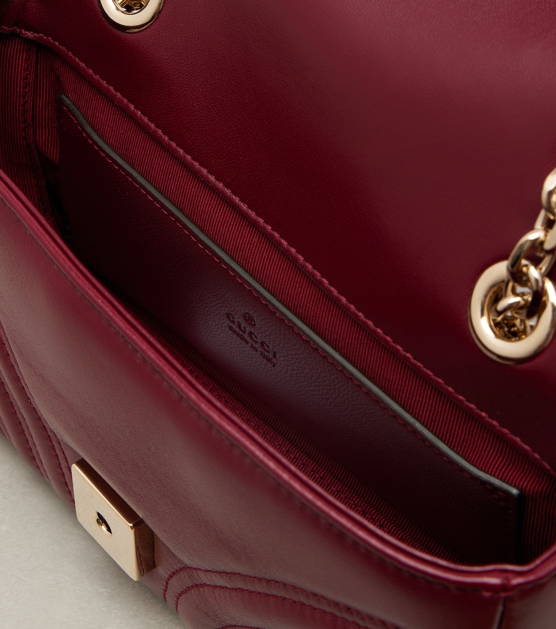 Schultertasche GG Marmont Small aus Leder | Gucci