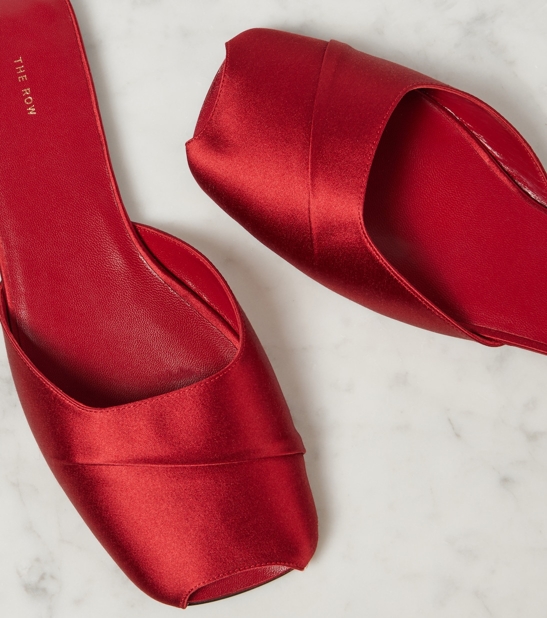 Slippers Milla aus Satin | The Row