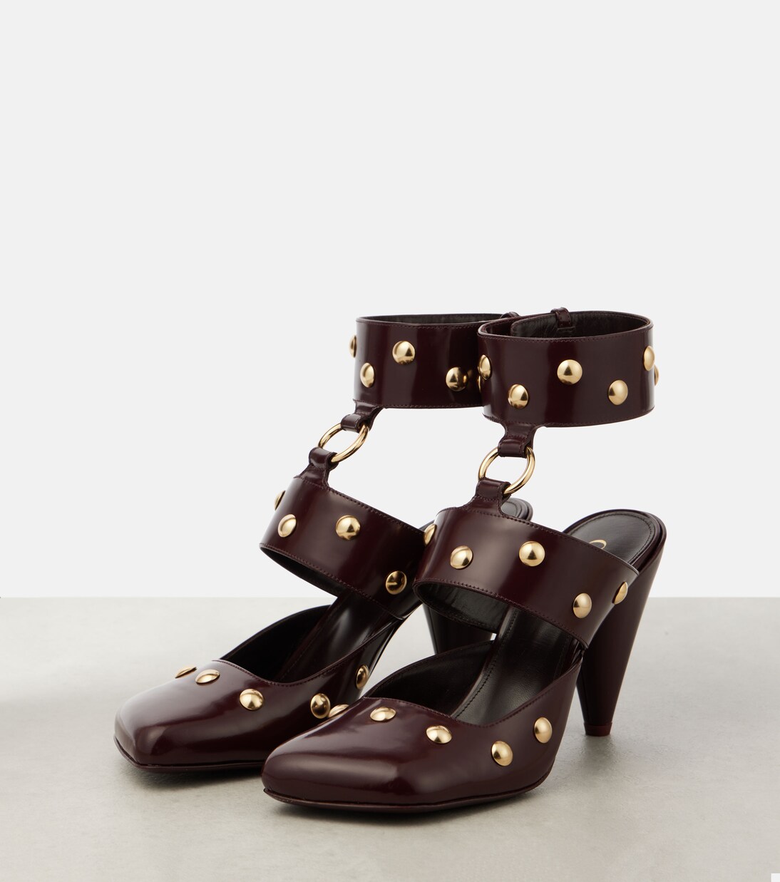 Salones Jade de piel con tachuelas | Chloé