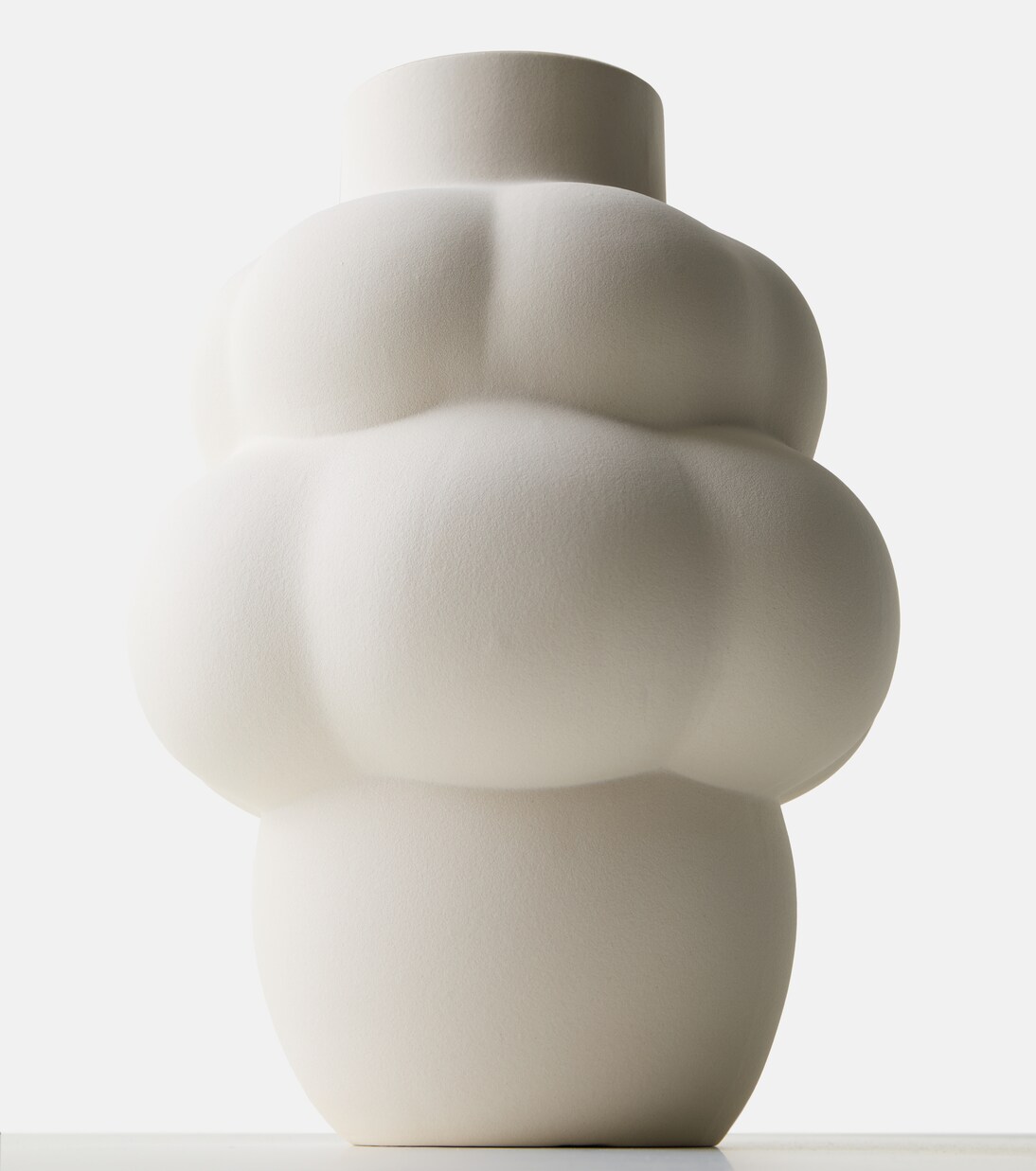 Balloon 04 ceramic vase | Louise Roe
