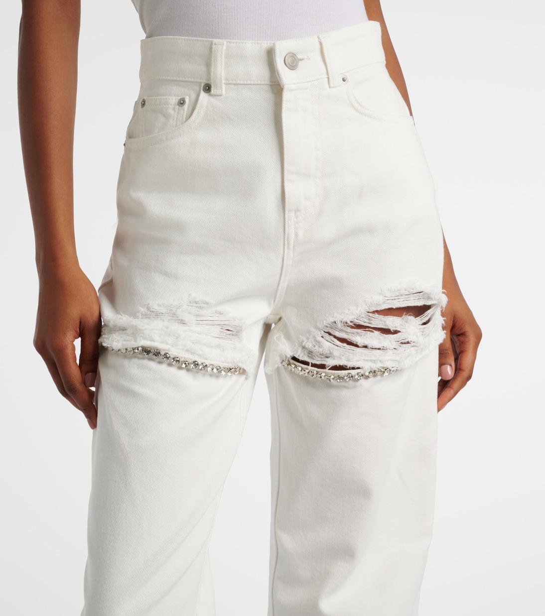 Jean ample à ornements | Area