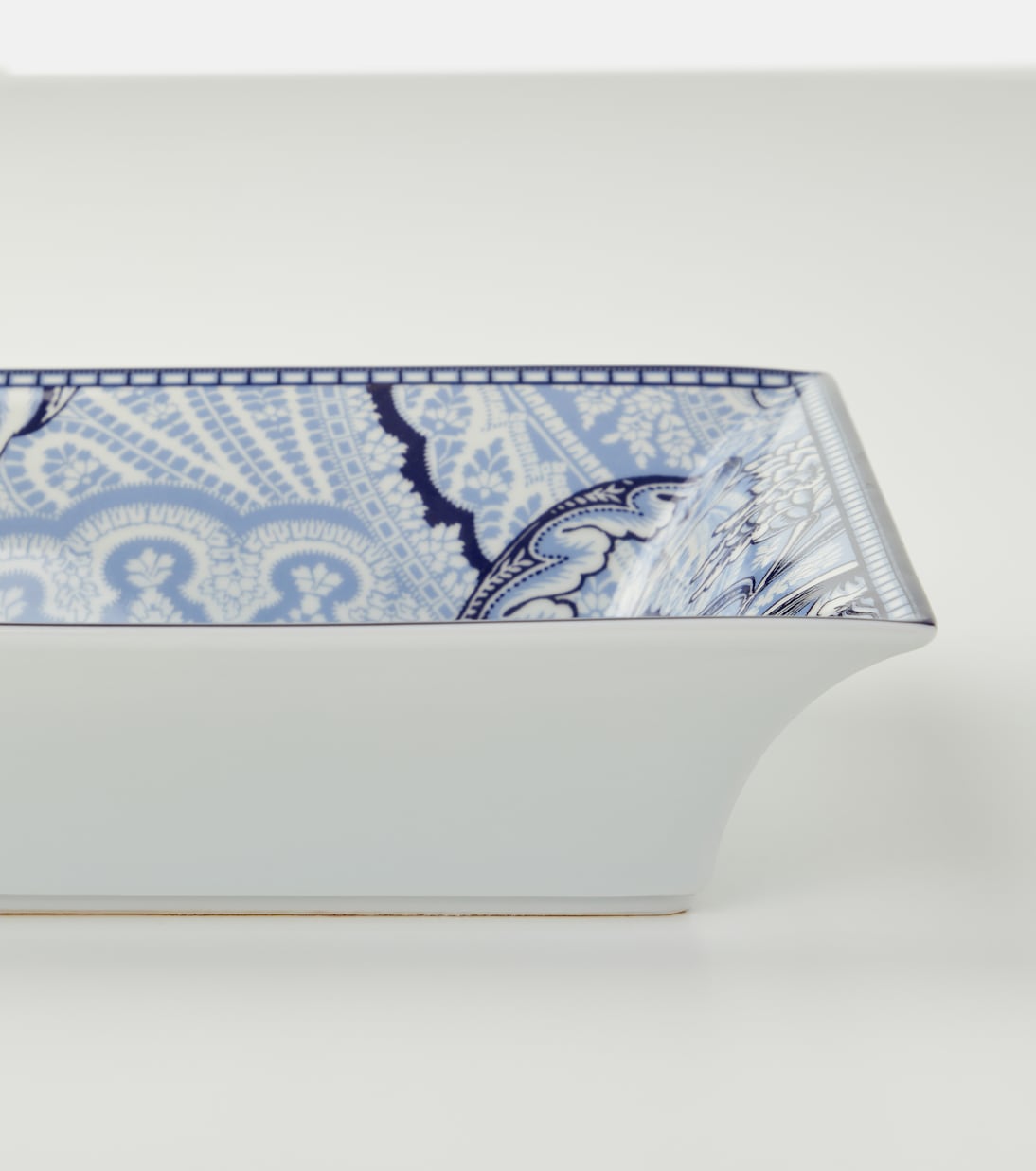 Bloom porcelain decorative tray | Etro