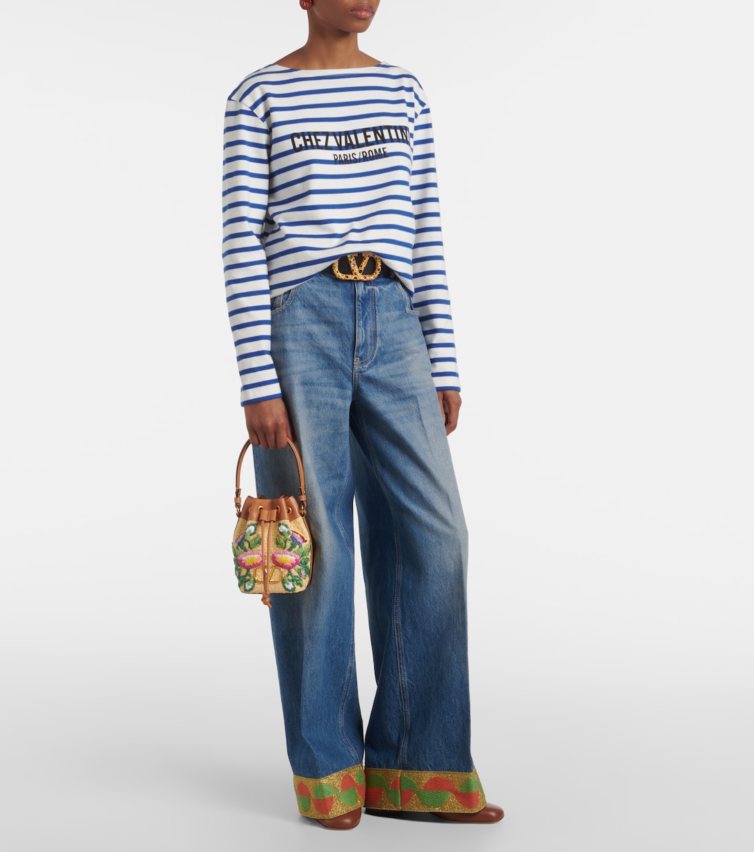 VLogo floral embroidered bucket bag | Valentino Garavani