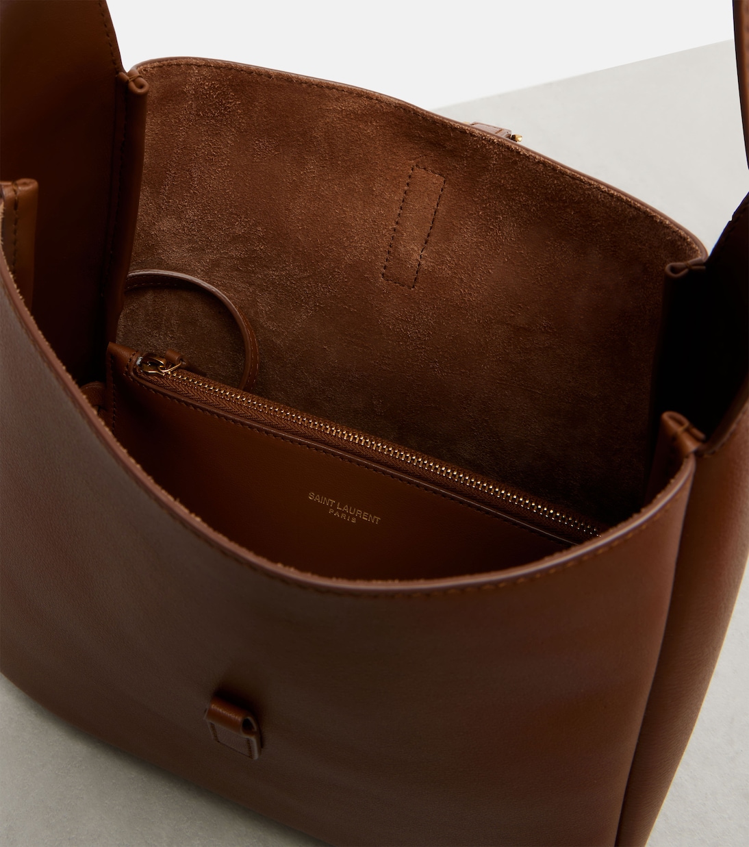 Le 5 à 7 Small leather tote bag | Saint Laurent