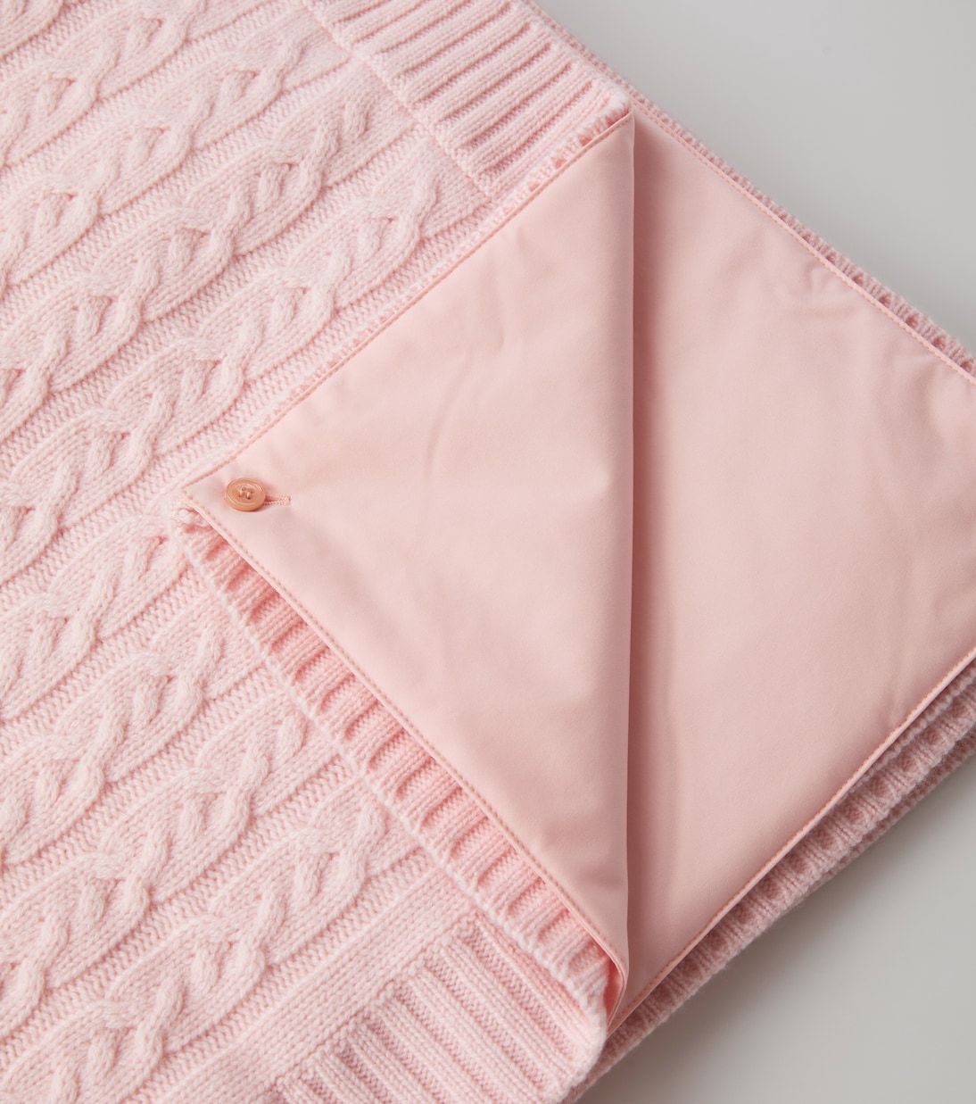 Cable-knit cashmere blanket | Loro Piana