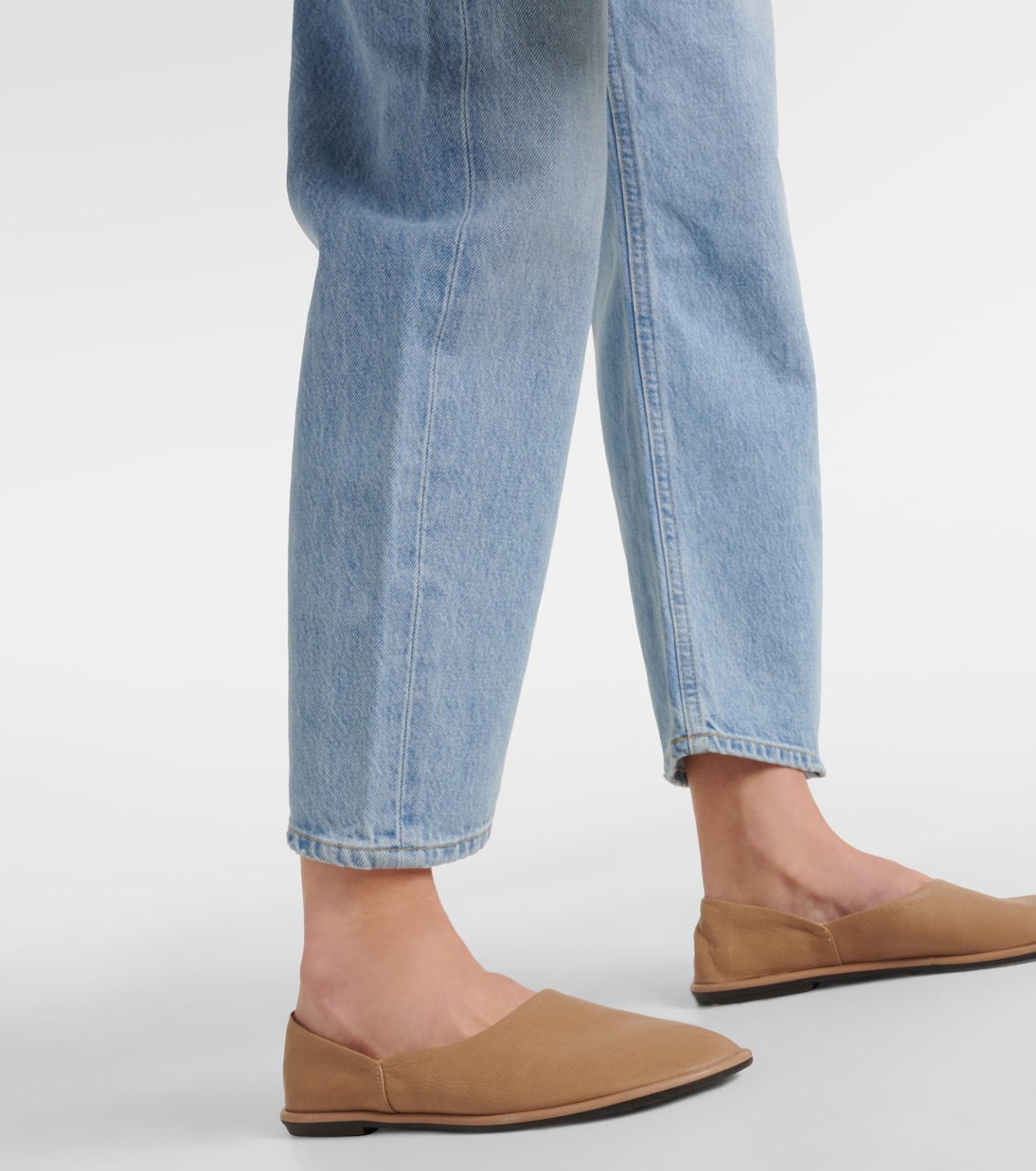 Mid-Rise Straight Jeans Dahlia | Citizens of Humanity