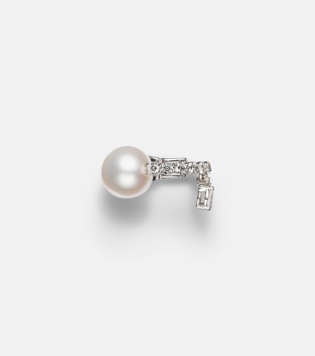Boucle d'oreille unique en or blanc 18 ct, diamants et perle d'eau douce | Yeprem