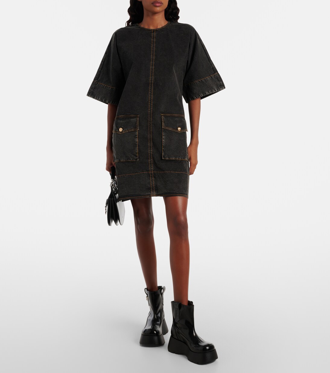 فستان قصير من الدنيم | Ganni