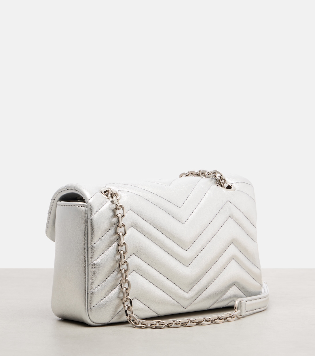 Bolso al hombro GG Marmont Small de piel | Gucci