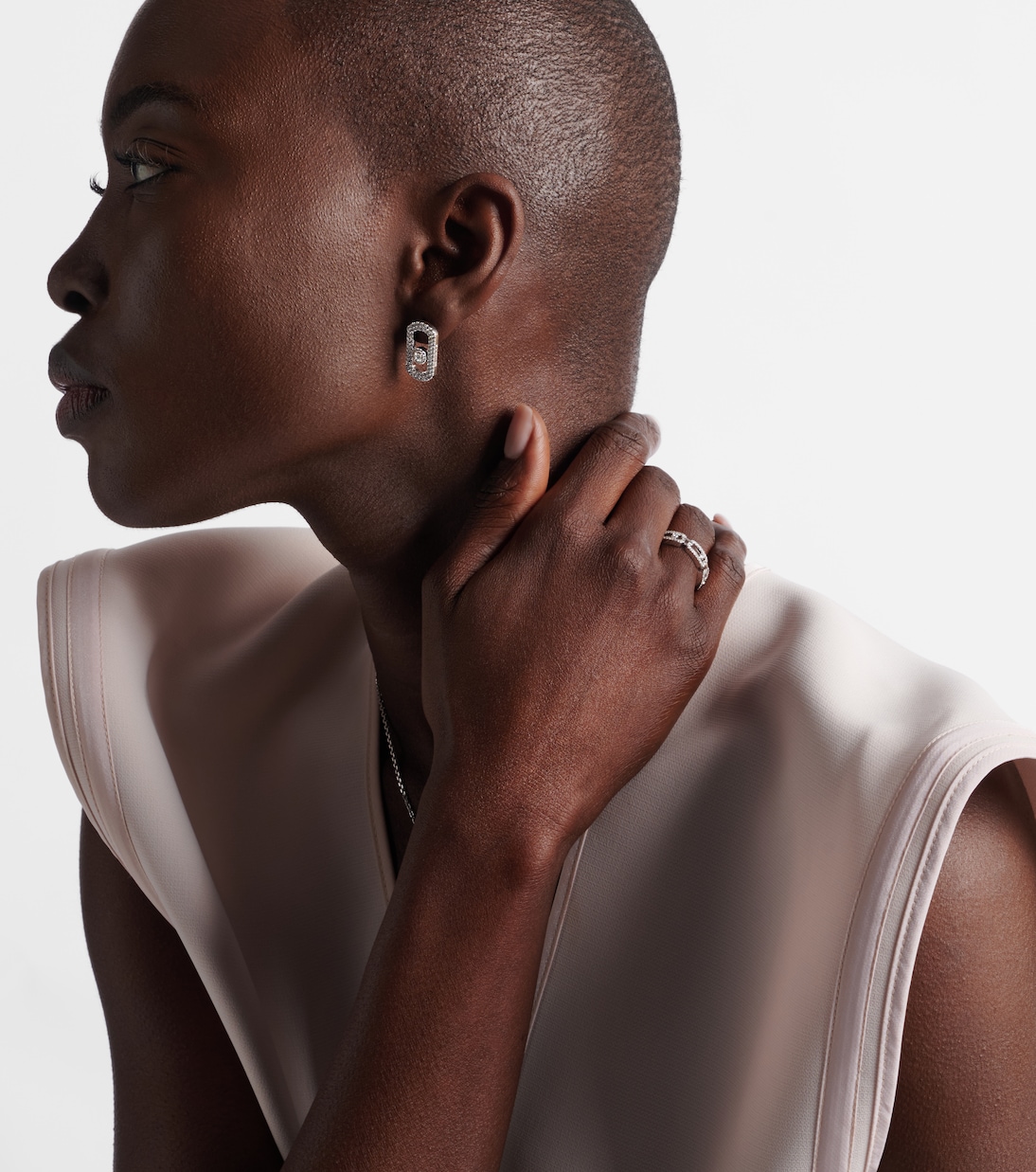 Pendientes So Move de oro blanco de 18 ct con diamantes | Messika