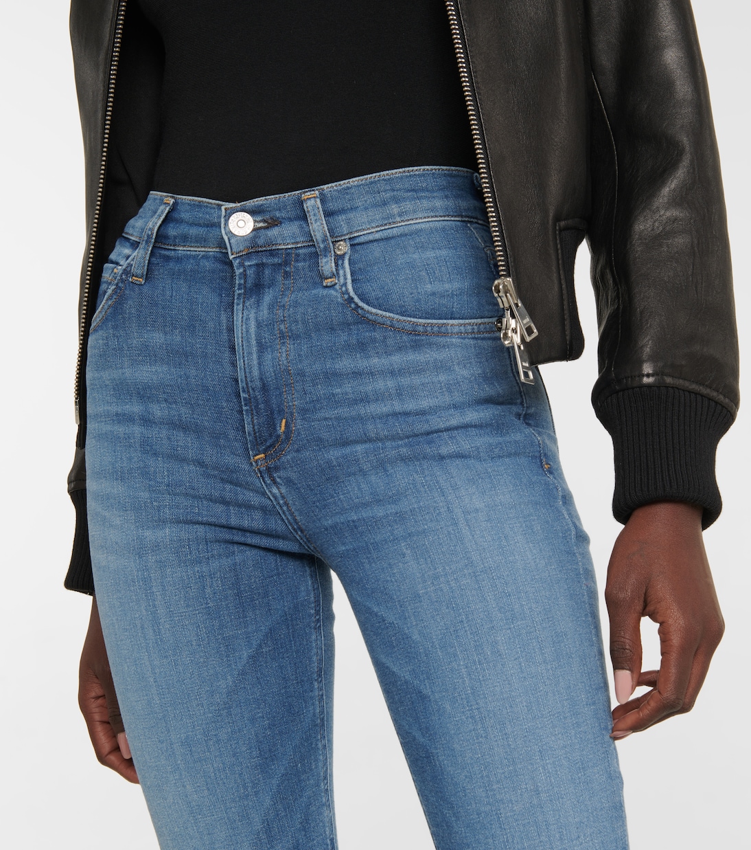 Mid-Rise Bootcut Jeans Isola | Citizens of Humanity