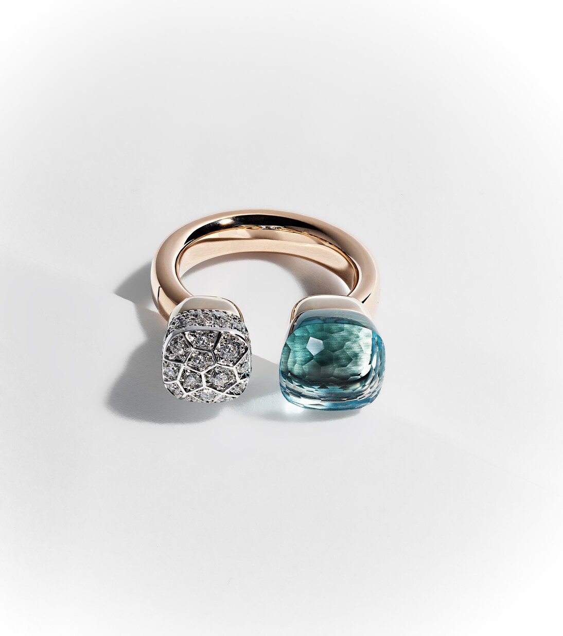 Nudo 18kt rose and white gold ring with topaz and diamonds | Pomellato