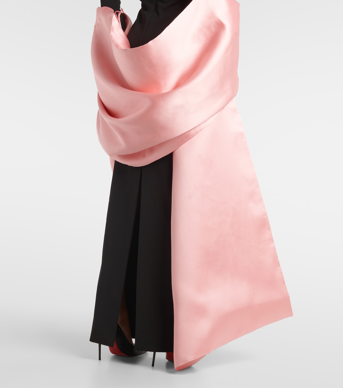 Robe Lyana | Solace London